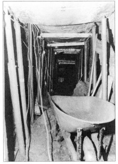 Talon's makeshift tunnel between rue St. Antoine and the Bank of Montreal's foundations.